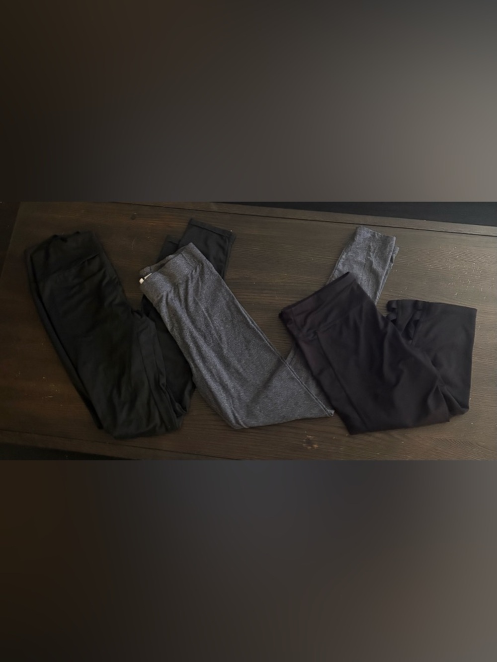Bundle of athletic/yoga leggings/pants
